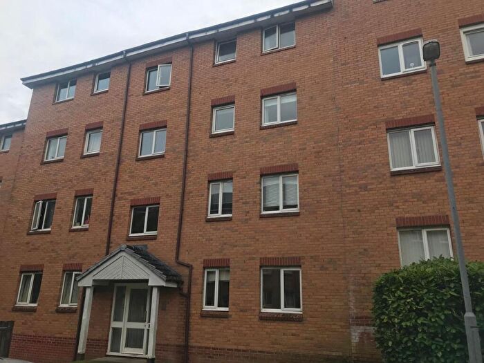 2 Bedroom Flat To Rent In Golfhill Drive, Dennistoun, Glasgow, G31