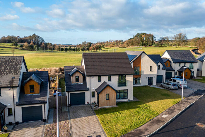 4 Bedroom Detached House For Sale In Golf View, Dundee, DD4