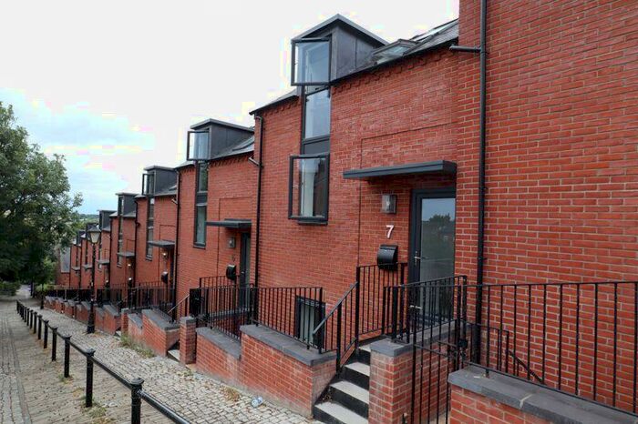 Detached House To Rent In Motherby Hill, Lincoln, LN1