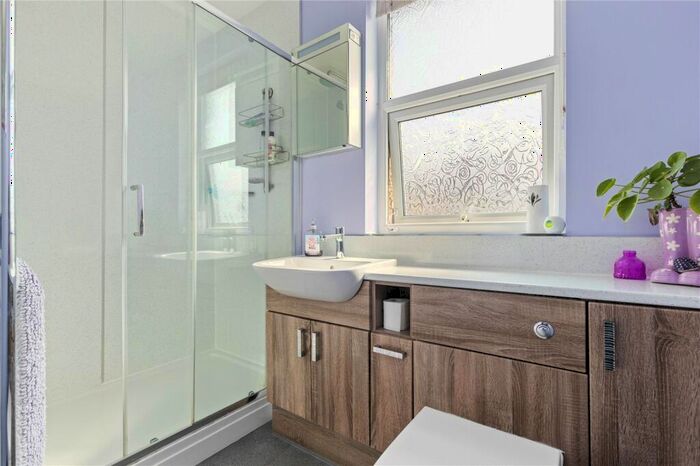 5 Bedroom Detached House For Sale In Victoria Road, Bognor Regis, West Sussex, PO21