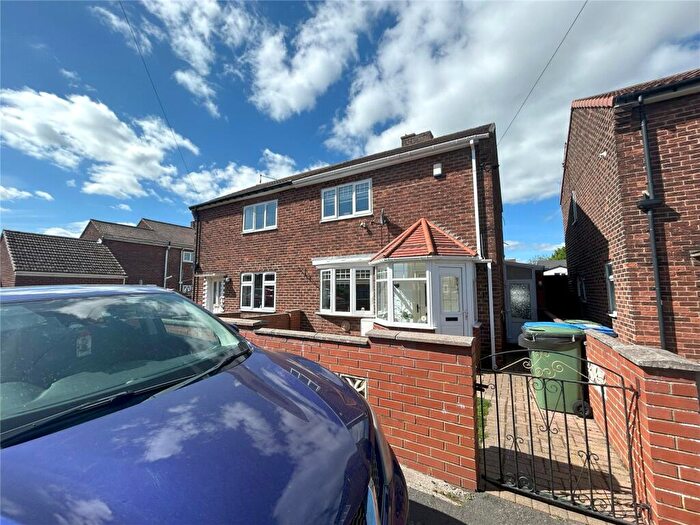 2 Bedroom Terraced House For Sale In Lumsden Square, Murton, SR7