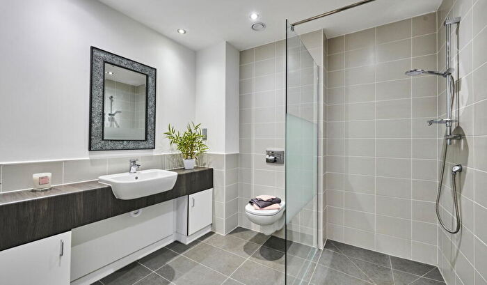 2 Bedroom Retirement Property For Sale In Solihull Retirement Village, Victoria Crescent, Shirley, B90