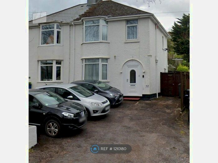 3 Bedroom Semi-Detached House To Rent In Newton Road, Torquay, TQ2