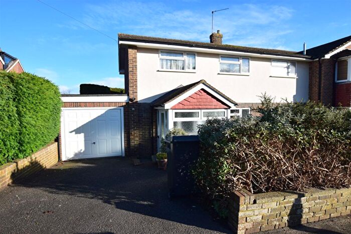 3 Bedroom Semi-Detached House To Rent In West Beeches Road, Crowborough, TN6