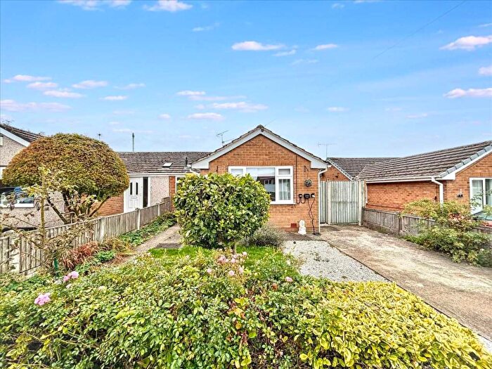 2 Bedroom Bungalow For Sale In Avon Close, Kirkby In Ashfield, NG17