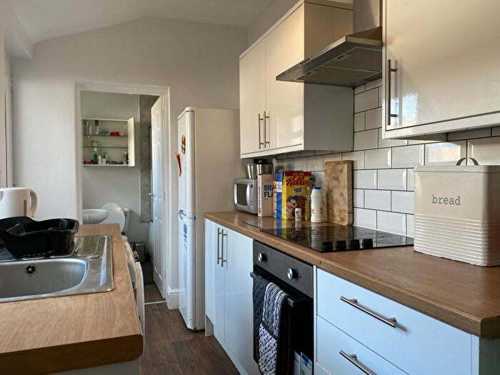 3 Bedroom Terraced House To Rent In Sincil Bank, LN5