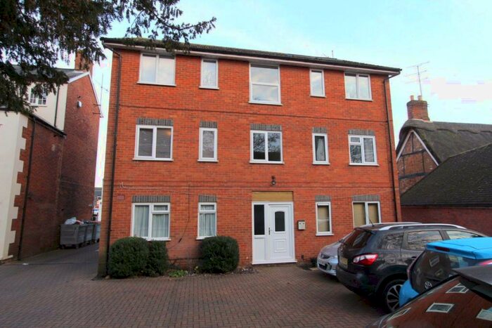 2 Bedroom Flat To Rent In Town Centre, Leighton Buzzard, LU7