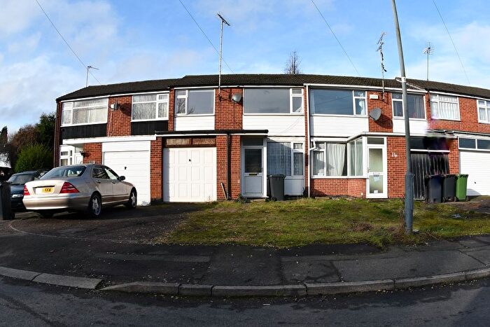 3 Bedroom Semi-detached House For Sale In Trevose Avenue, Exhall, Coventry, CV7
