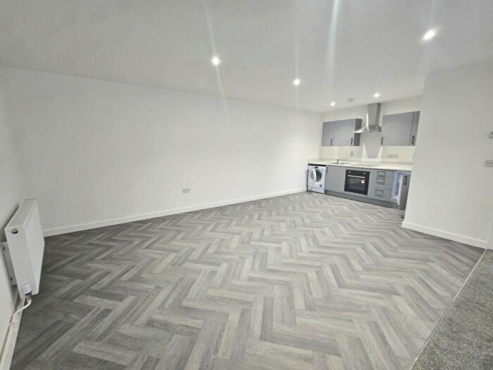 1 Bedroom Apartment To Rent In Duke Street, Bradford, BD1