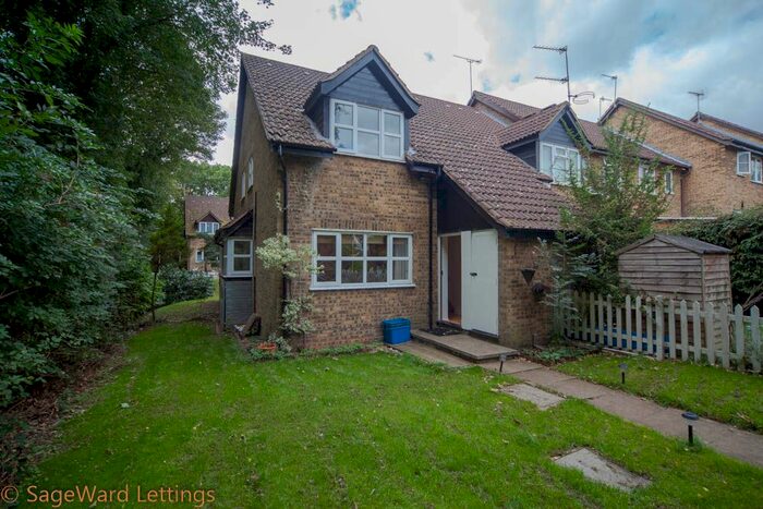 1 Bedroom End Of Terrace House To Rent In Halleys Ridge, Hertford, SG14
