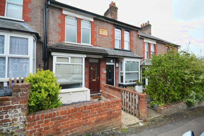 2 Bedroom Terraced House To Rent In Queens Road, Chesham, HP5
