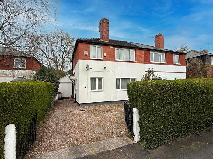 4 Bedroom Semi Detached House For Sale In Thurlwood Avenue, Withington, M20