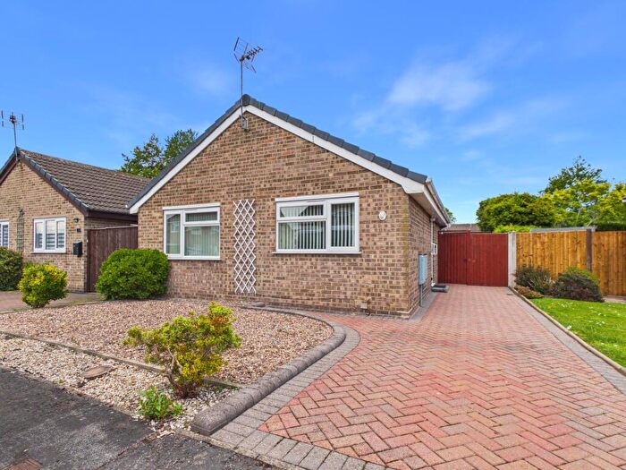 2 Bedroom Detached Bungalow For Sale In Yarrow Close, Sinfin, DE24