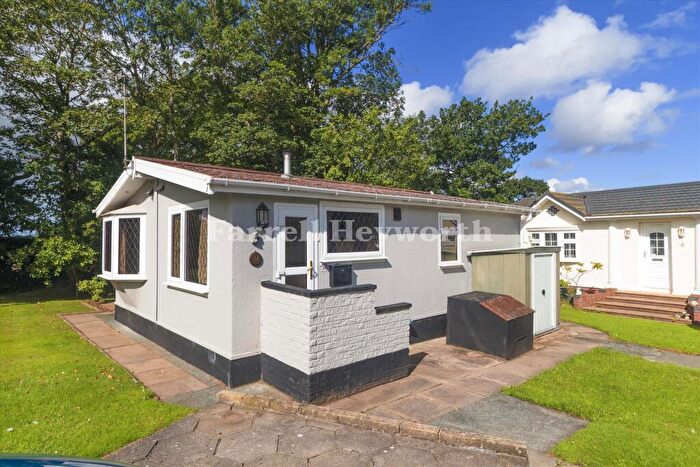 2 Bedroom Bungalow For Sale In Hall Gate Lane, Stalmine, Poulton Le Fylde, FY6
