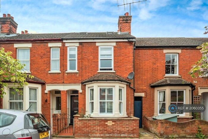 3 Bedroom Terraced House To Rent In York Street, Bedford, MK40