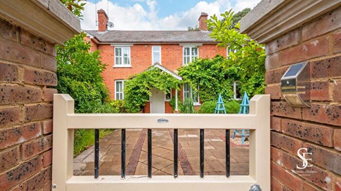 5 Bedroom House For Sale In Old Wokingham Road, Wokingham, RG40
