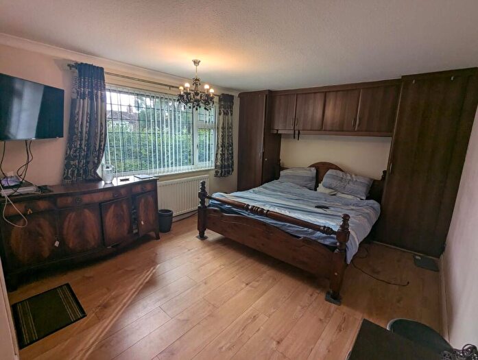 4 Bedroom House To Rent In Milbank Road, West End, Darlington, DL3