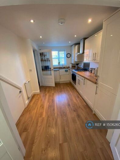 2 Bedroom End Of Terrace House To Rent In Butchers Mews, Laneham, Retford, DN22