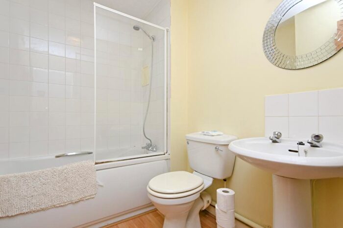 1 Bedroom Flat To Rent In Lagonda House, Tidworth Road, Bow, London, E3