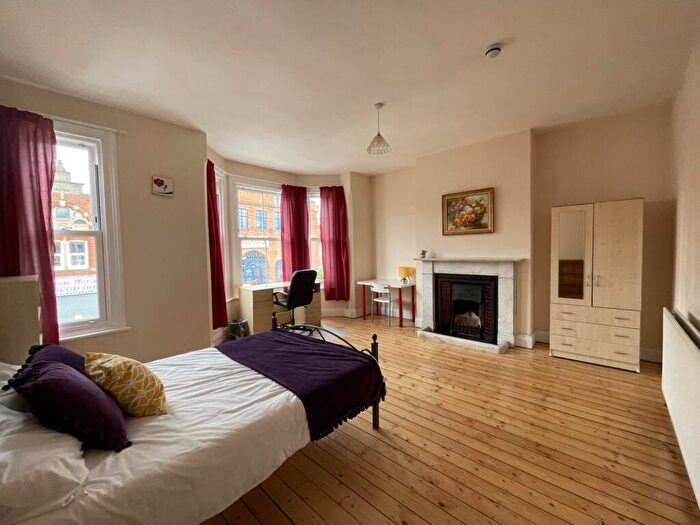 6 Bedroom Terraced House To Rent In Albany Road, Earlsdon, Coventry, CV5