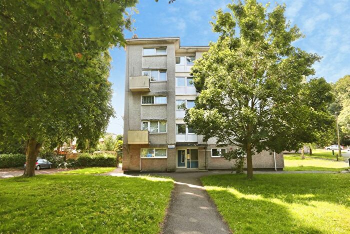 2 Bedroom Flat For Sale In Baxter Road, Southampton, SO19