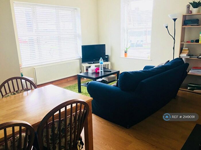 1 Bedroom Flat To Rent In Lower Hanham Road, Hanham, Bristol, BS15