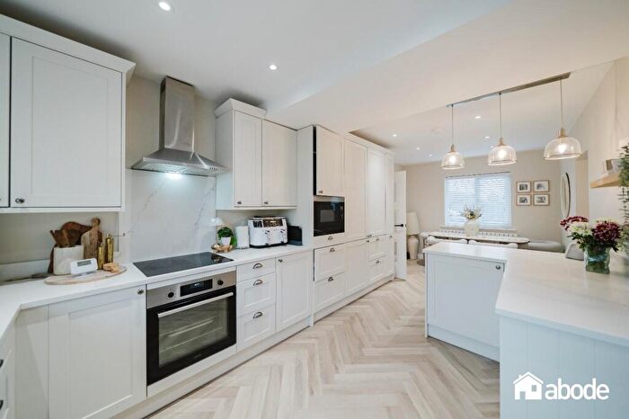 3 Bedroom Detached House For Sale In Heathfield Close, Formby, Liverpool, L37