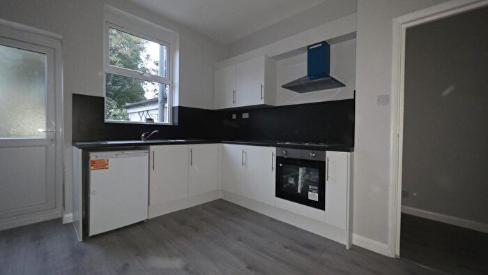 Studio To Rent In London Road, Gravesend, DA11