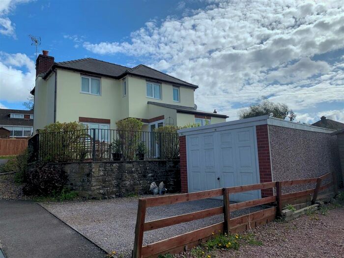 3 Bedroom Detached House For Sale In Dockham Road, Cinderford, GL14