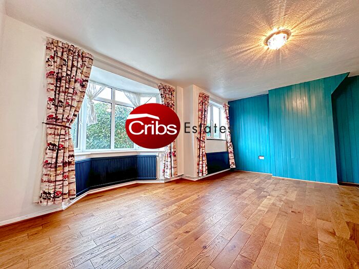 3 Bedroom Terraced House To Rent In London, SW19