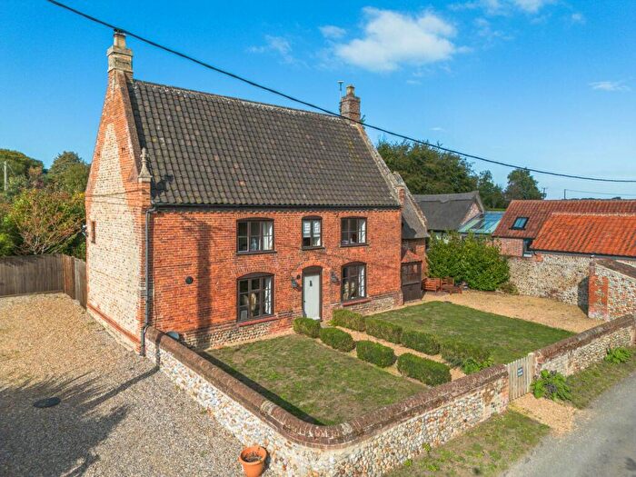 3 Bedroom Detached House For Sale In The Street, Ridlington, NR28