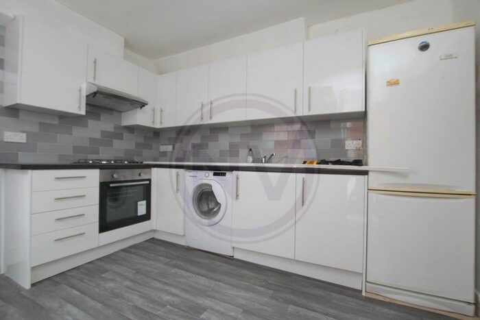 4 Bedroom Terraced House To Rent In Newlyn Road, Tottenham, N17