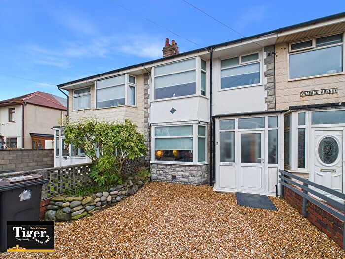 3 Bedroom Terraced House For Sale In Swanage Avenue, Blackpool, FY4