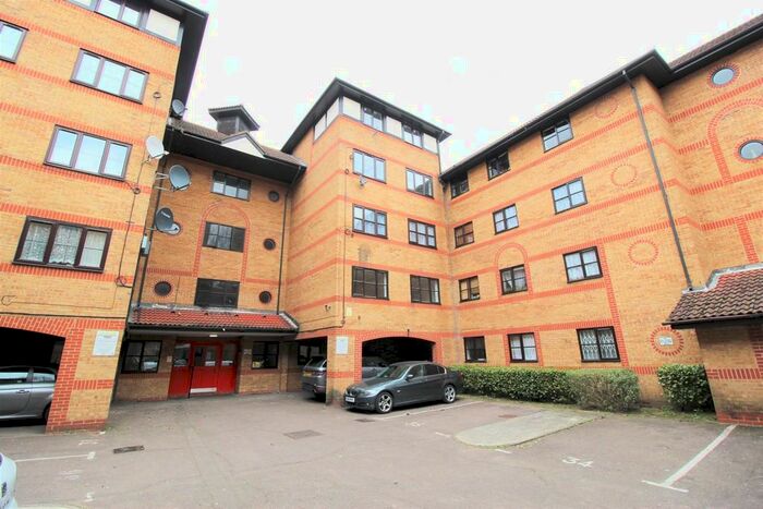 1 Bedroom Flat To Rent In Somerset Gardens, Tottenham, N17