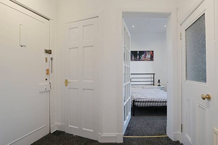 1 Bedroom Flat For Sale In Smithfield Street, Gorgie, Edinburgh, EH11