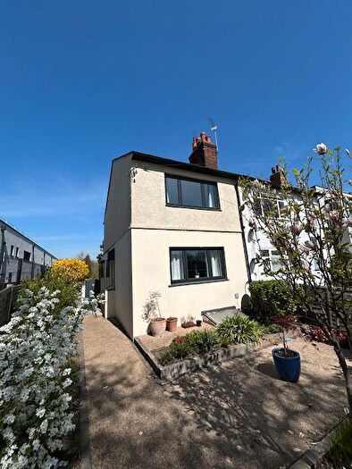 3 Bedroom Semi-Detached House To Rent In Old Mill Road, London, SE18