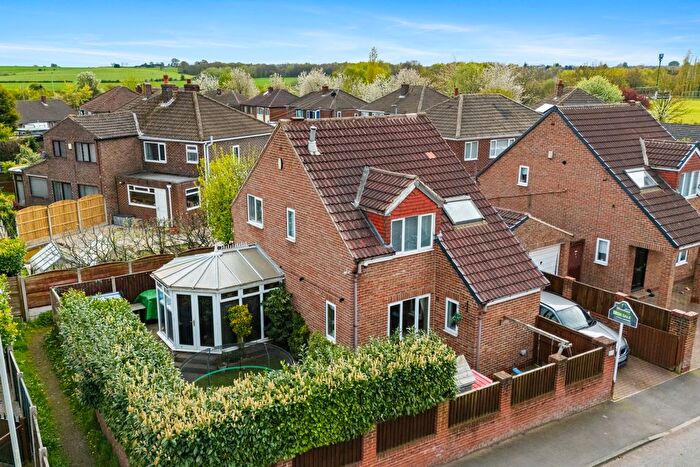 3 Bedroom Detached House For Sale In Whinney Lane, Streethouse, WF7