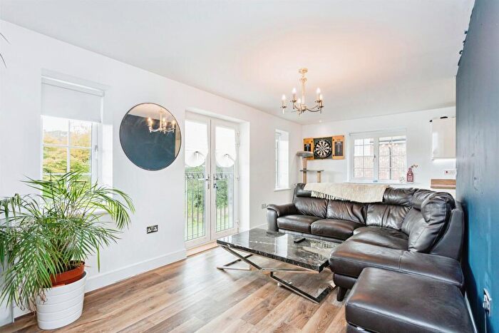 1 Bedroom Flat For Sale In Hurstfield Crescent, Haywards Heath, RH17