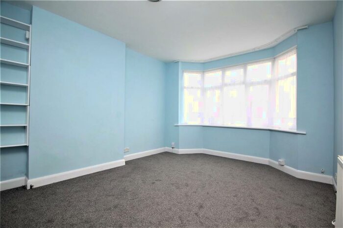 Apartment To Rent In St Andrews Road, Worthing, West Sussex, BN13