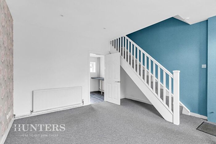 2 Bedroom Terraced House For Sale In Oldham Road, Royton, Oldham, OL2