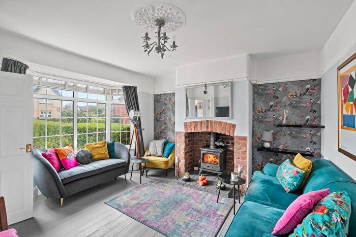 2 Bedroom Semi-detached House For Sale In Hartford Road, Davenham, Northwich, CW9