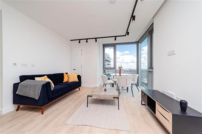 2 Bedroom Apartment To Rent In Valencia Tower, Bollinder Place, EC1V