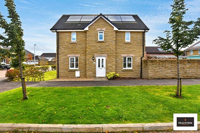 3 Bedroom End Of Terrace House For Sale In Birchtree Road, Bishopton, Renfrewshire, PA7