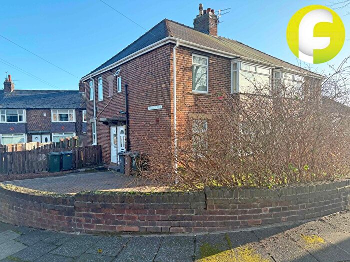 2 Bedroom Flat To Rent In Rutland Place, North Shields, North Tyneside, NE29