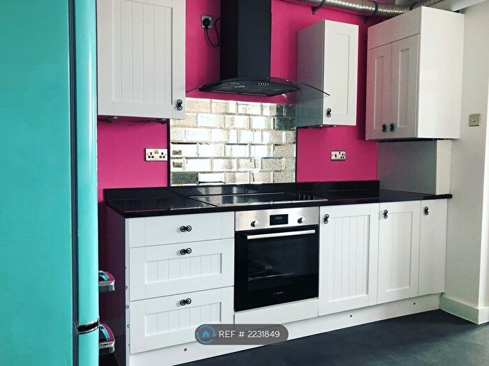 4 Bedroom End Of Terrace House To Rent In Reading, Reading, RG1