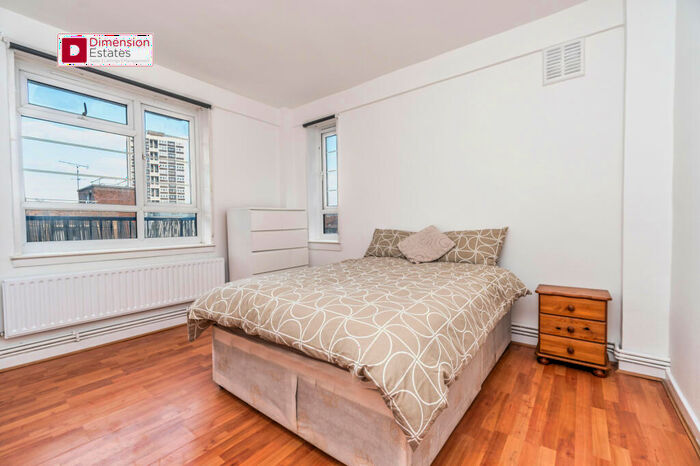 3 Bedroom Flat To Rent In Marie Lloyd House, Murray Grove, London, N1