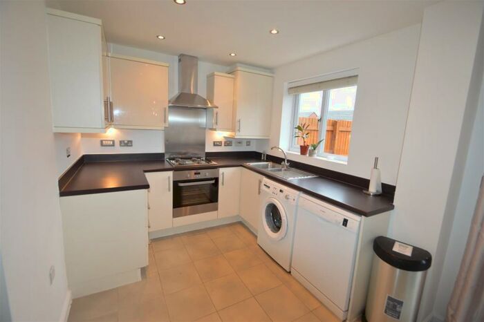 4 Bedroom House To Rent In Travers Street, Salford, M7