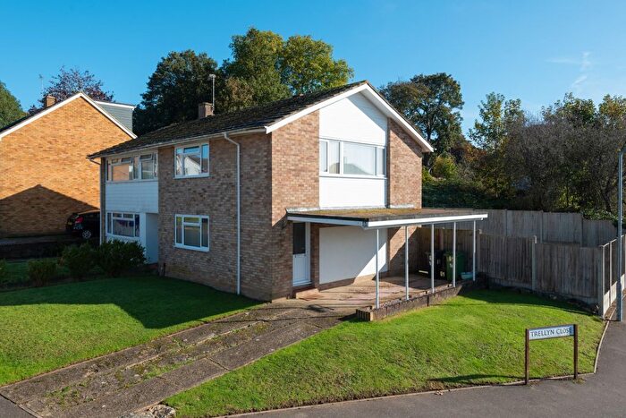 3 Bedroom Semi-Detached House To Rent In Abingdon Road, Barming, Maidstone, ME16