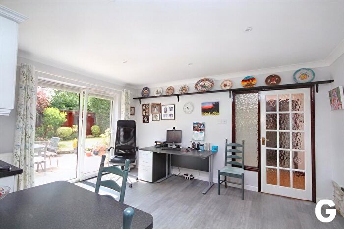 4 Bedroom Detached House For Sale In Salisbury Road, Ringwood, Hampshire, BH24