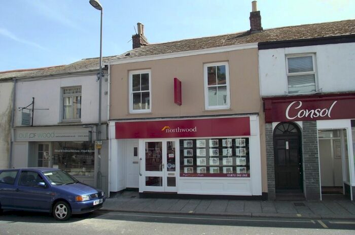 1 Bedroom Flat To Rent In Frances Street, Truro, TR1